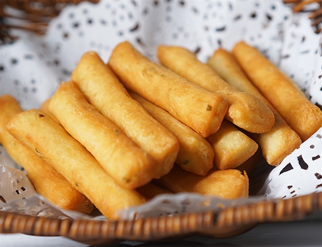 Chinese luck scallion fragrant mini fried dough sticks